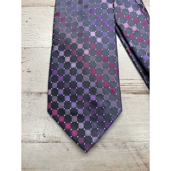 Arrow Gray and Purple 100% Silk Tie EUC - Picture 1 of 3